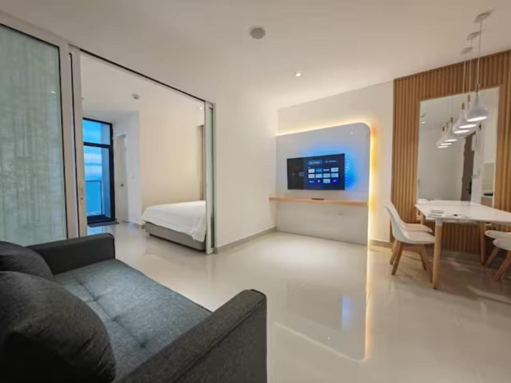 Maxhome At The Shore