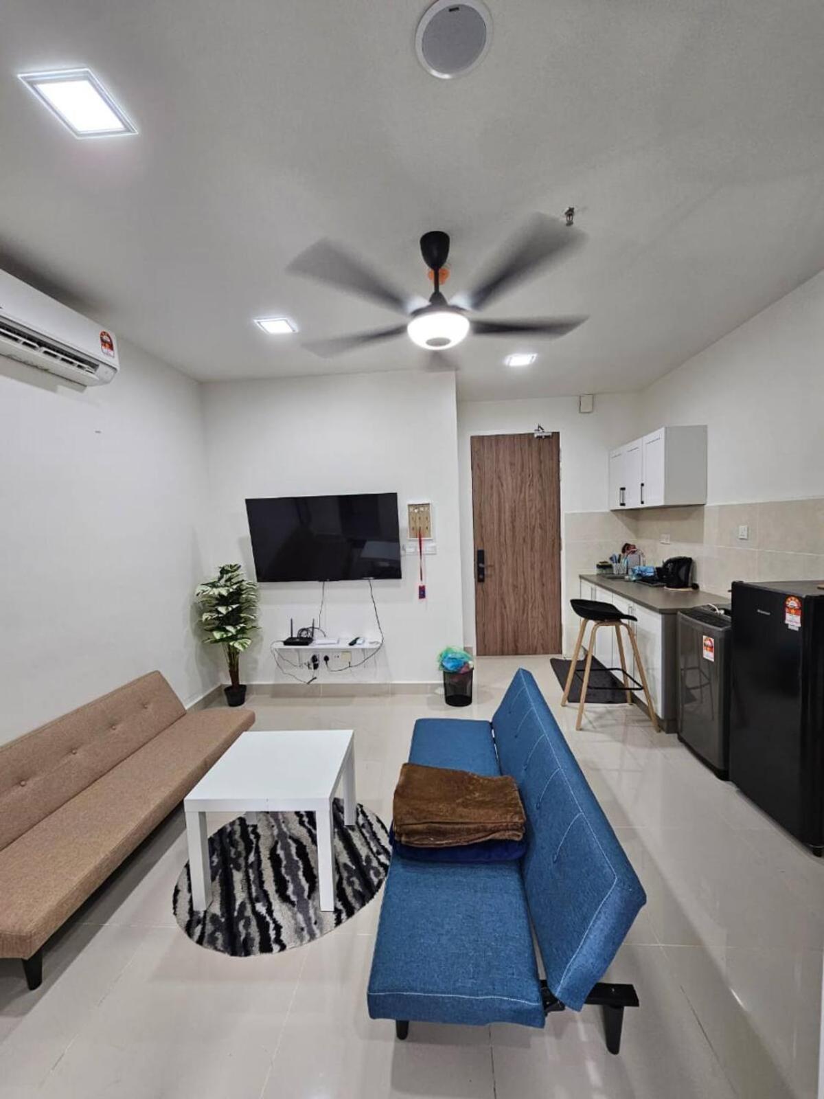 Maxhome At The Shore Apartment